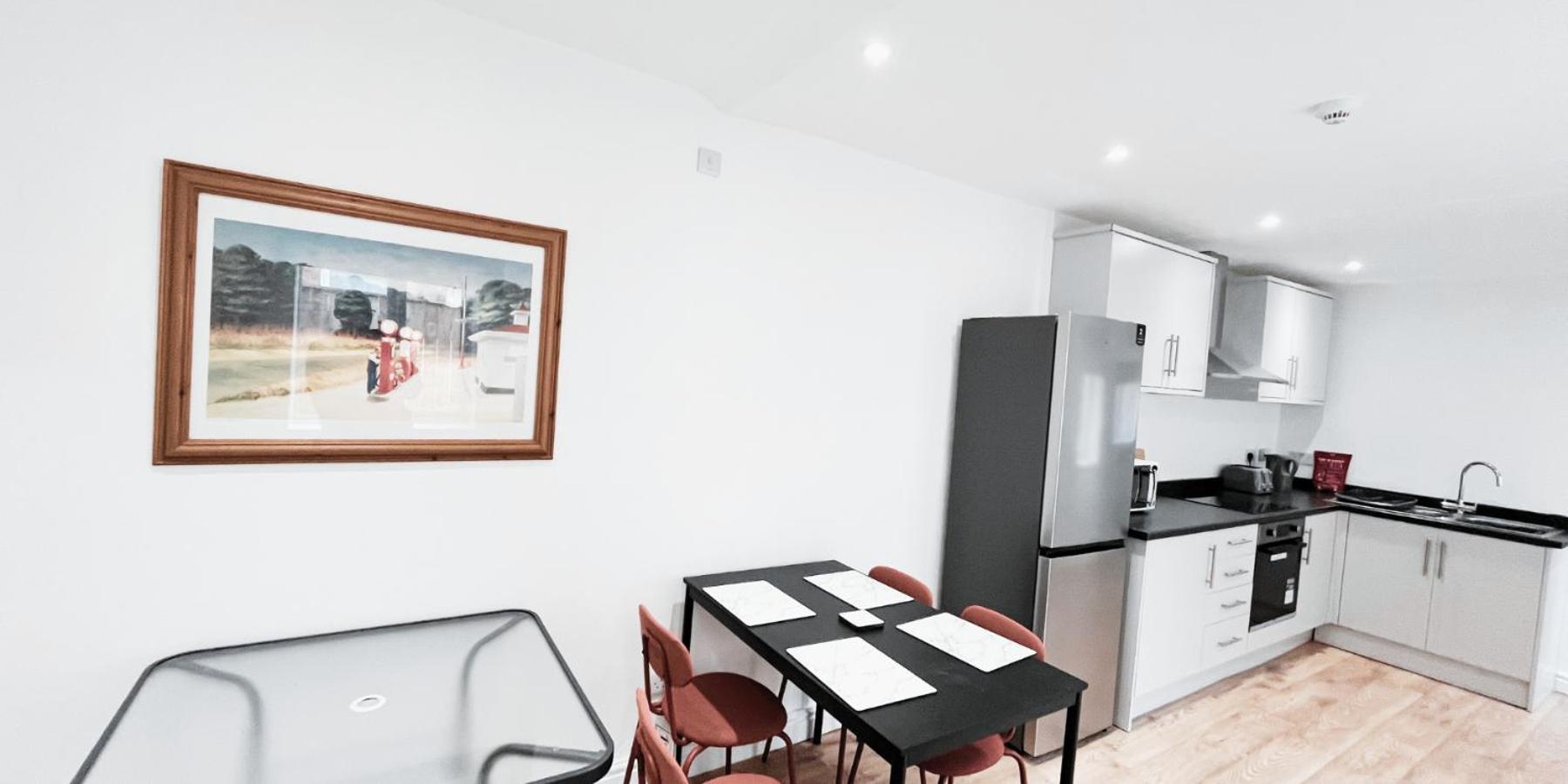 Single Room In Modern House Near Nottingham Bagian luar foto